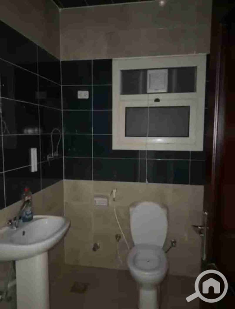 11 Screenshot_٢٠٢٥١٢٠٣-١٠١٠٣٦_WhatsApp. jpg