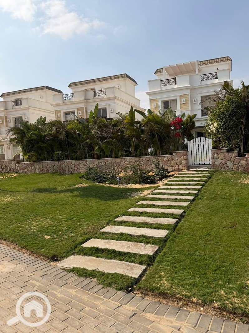 5 WhatsApp Image 2025-12-03 at 10.33. 18 AM (3). jpeg