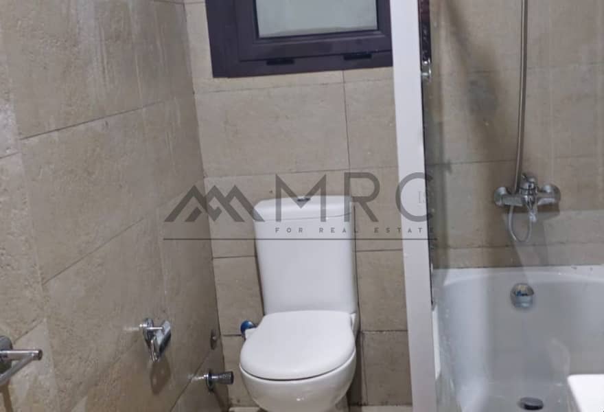 5 104ef5a2-dbe1-4f1f-b648-fc5b04a8da52. jpg