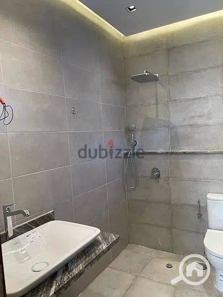 14 87141765-800x600. jpeg