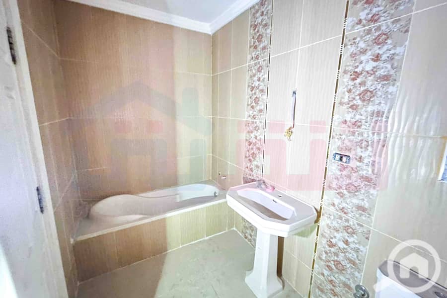 12 IMG-20251130-WA0050. jpg