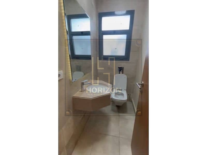 10 WhatsApp Image 2025-11-25 at 4.51. 40 PM. jpg