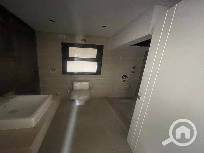 8 WhatsApp Image 2024-09-24 at 14.50. 18_1a036a54. jpg