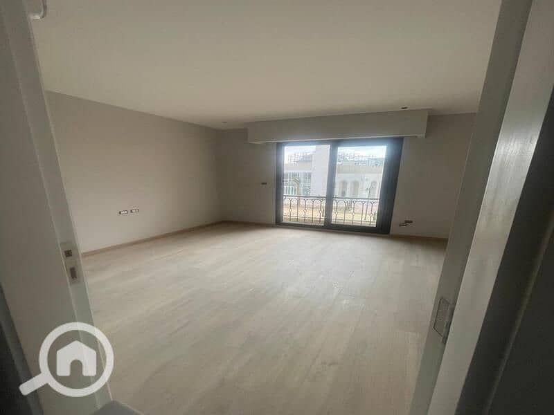 12 WhatsApp Image 2024-09-24 at 14.50. 19_387bb5eb. jpg