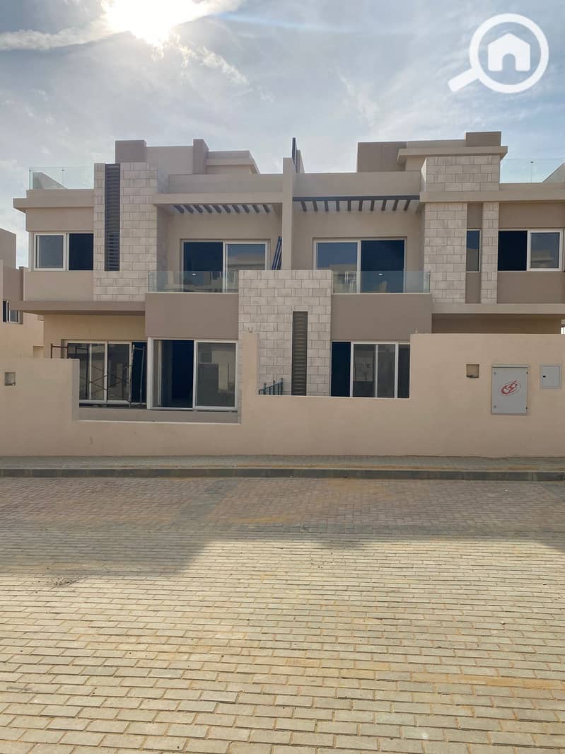 5 WhatsApp Image 2025-01-19 at 3.11. 34 PM (1). jpeg