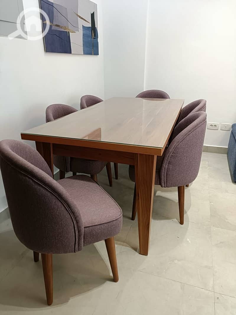 5 6e654161-a159-4b17-9948-79259070e1c1. jpeg