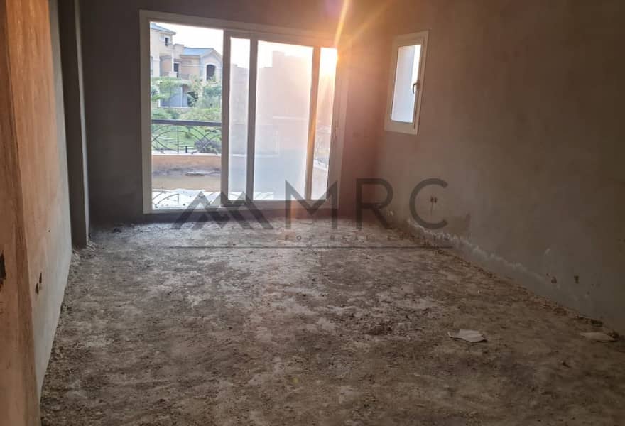 4 b2212aab-c9e2-47e0-adaa-fedb0266ab99. jpg