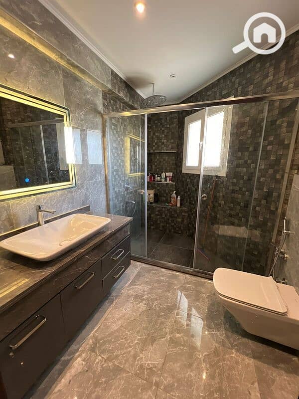 4 IMG-20251120-WA0135. jpg