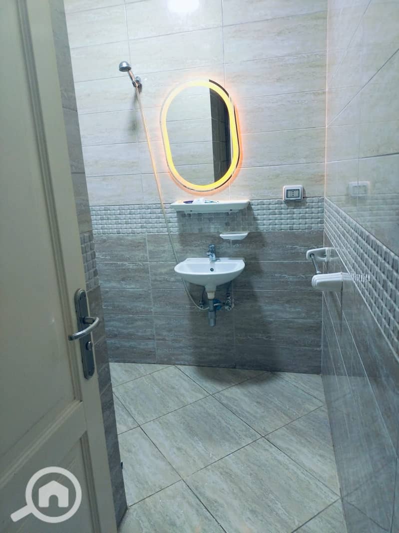 9 517c9b10-baa6-4441-8fd7-f865b2fbc3d2. jpeg