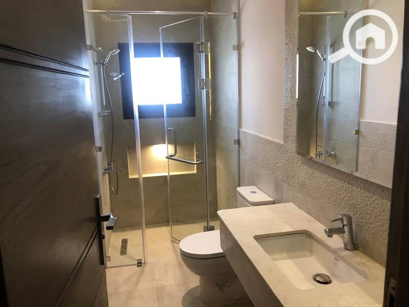 6 WhatsApp Image 2025-12-03 at 11.54. 55 AM (3). jpeg