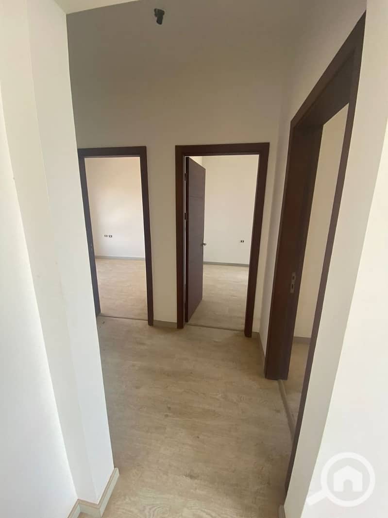 12 WhatsApp Image 2024-08-20 at 16.45. 49_e8727486 - Copy. jpg