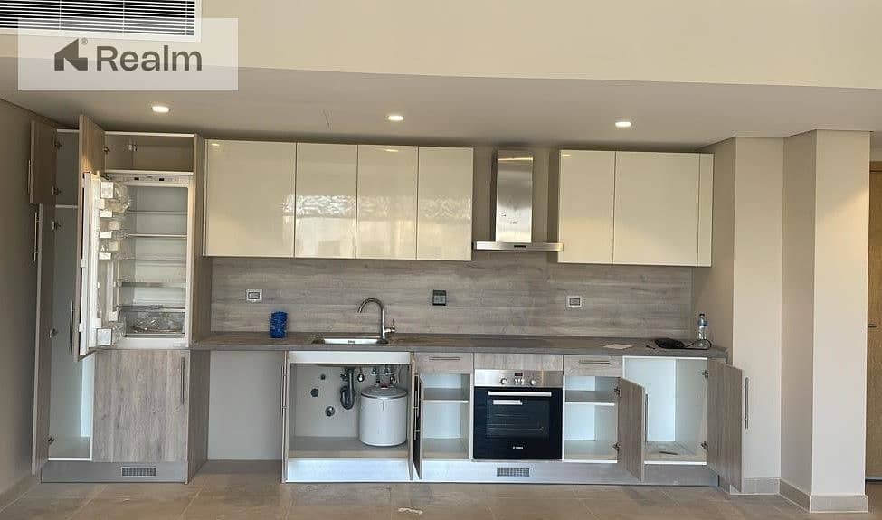 6 WhatsApp Image 2025-12-03 at 11.44. 28 AM. jpeg