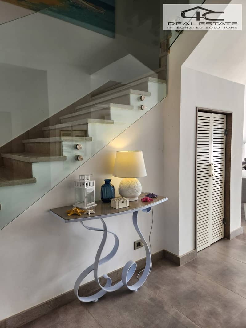 9 WhatsApp Image 2025-12-03 at 1.05. 36 PM (3). jpeg