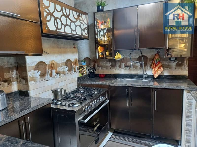 4 de581469-e56f-4584-aab4-a443662ffd31. jpeg