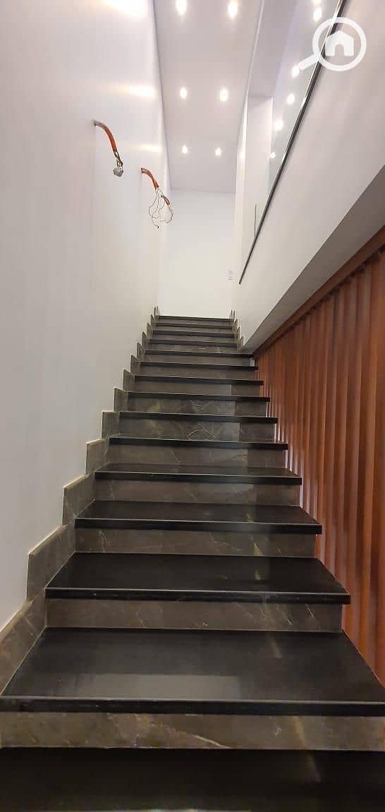 7 WhatsApp Image 2025-12-03 at 12.13. 32 PM. jpeg