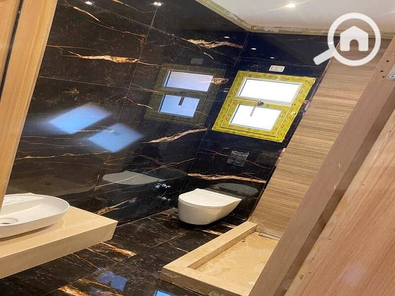 13 a6241794-029b-4ba9-b7a3-760d937d72bf. jpg