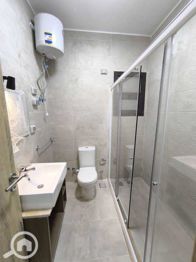 4 WhatsApp Image 2025-11-15 at 1.49. 51 PM. jpeg