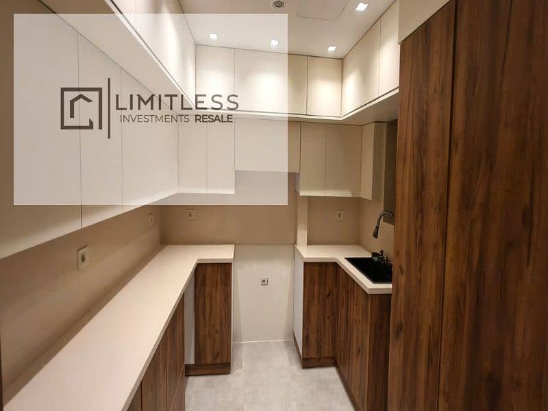 8 WhatsApp Image 2025-12-02 at 6.06. 54 PM (2)_800x600. jpg