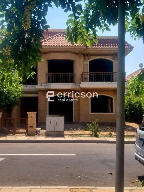 4 583943548_122174236220629343_6861506216644432235_n. jpg