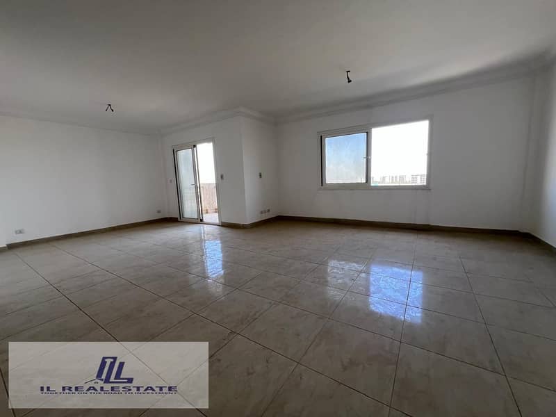 2 5b35428d-112d-4b5a-8d9e-f2fa4e3a8902. jpg