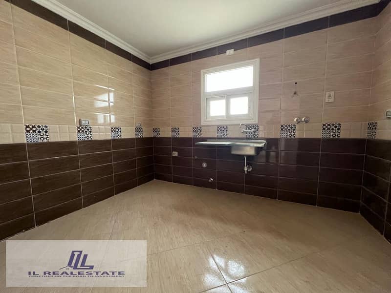 9 a4b58cc2-d71f-4970-9e4d-56ea8bc8a51b. jpg