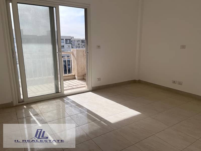 13 c19f51ba-42b9-45d6-b95d-37b1f911bf31. jpg