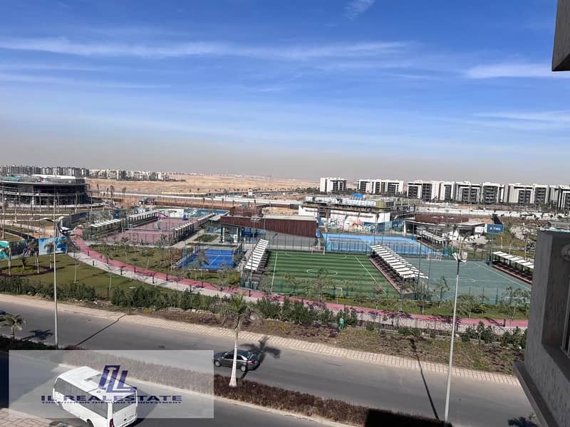 15 cfb9d978-913d-4b60-9540-9bf1dbce19cb. jpg