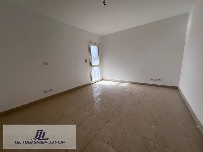 16 d5e19dcb-1449-44e4-9bef-b9d60702bbe7. jpg