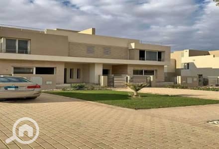 3 Bedroom Townhouse for Sale in 6th of October, Giza - 48a4ee701e994590a40497a6653e29a7. jpg