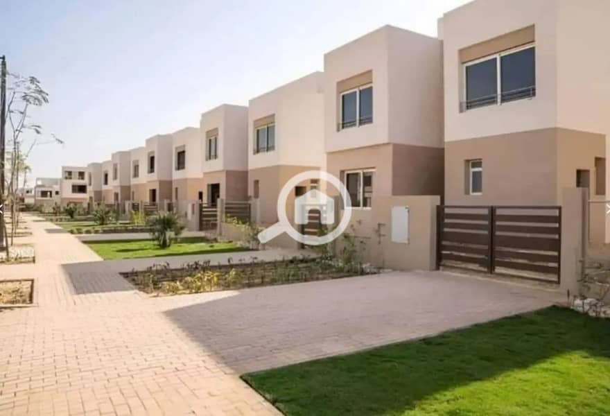 3 67c6c8c0a4fc444f8cd052691721dd5a. jpg