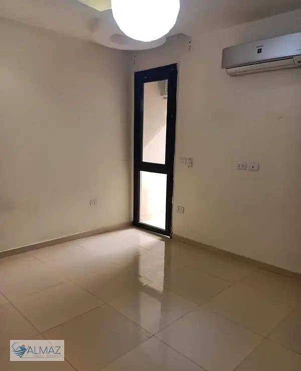 3 WhatsApp Image 2025-12-03 at 12.16. 44 PM (1). jpeg