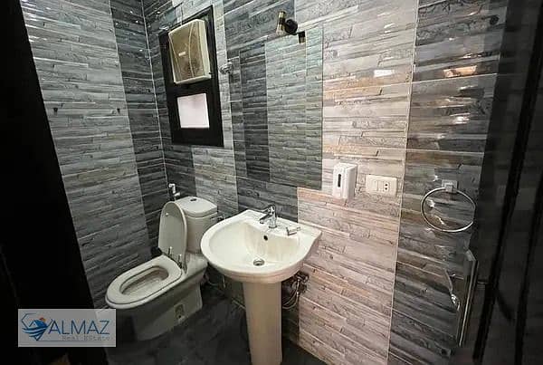 8 WhatsApp Image 2025-12-03 at 12.16. 42 PM (2). jpeg