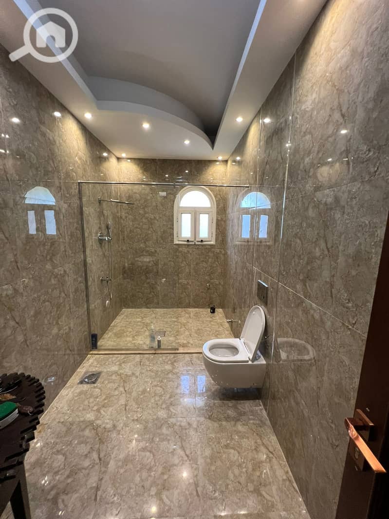 8 WhatsApp Image 2025-09-29 at 2.26. 56 AM (4). jpeg