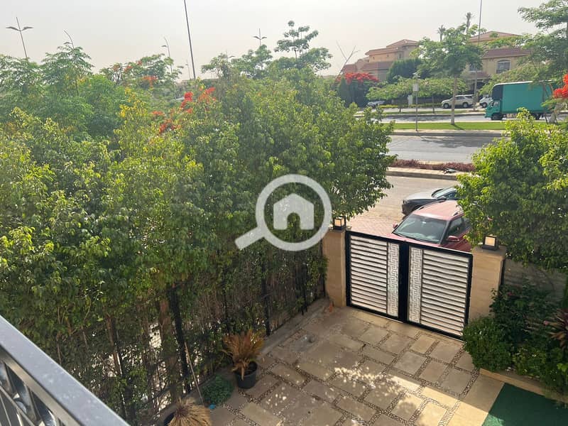 10 WhatsApp Image 2025-02-11 at 11.29. 55 PM. jpeg