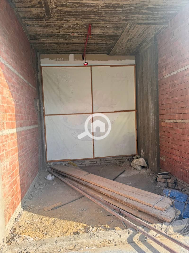 2 WhatsApp Image 2025-12-01 at 11.26. 07 PM. jpeg