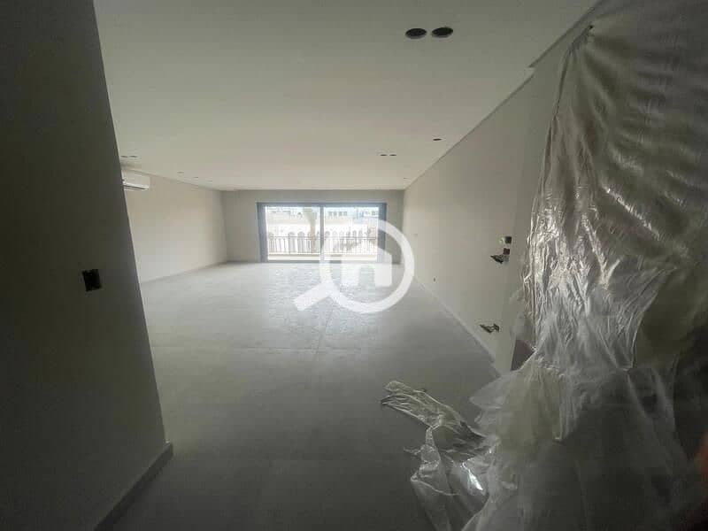 12 WhatsApp Image 2024-09-24 at 14.50. 18_3bdb60a3. jpg