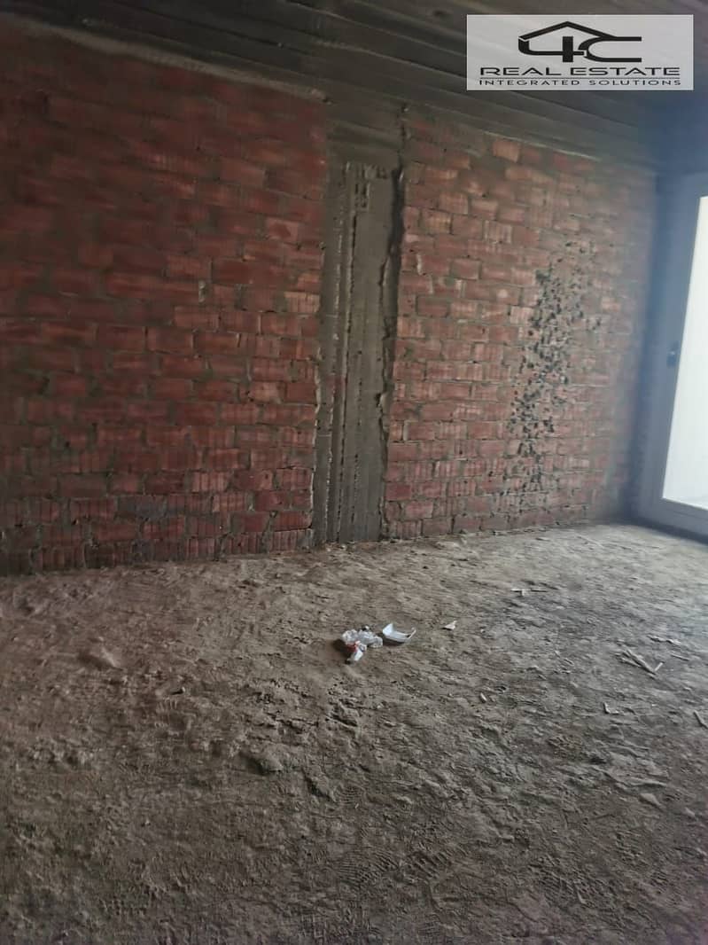 5 WhatsApp Image 2025-01-03 at 8.50. 07 PM. jpeg