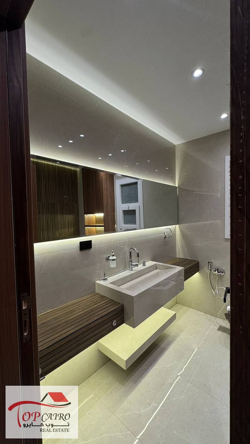 11 WhatsApp Image 2025-12-01 at 10.16. 07 PM (1). jpeg