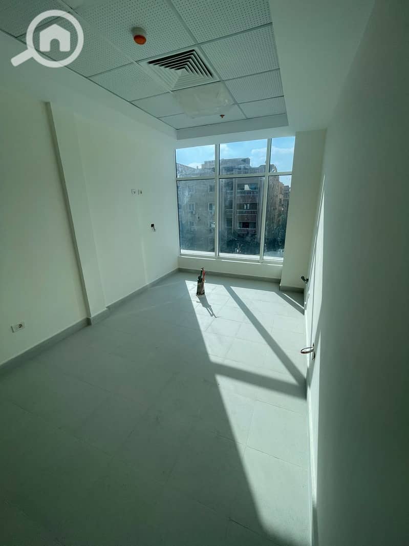 9 WhatsApp Image 2025-12-02 at 3.35. 04 PM. jpeg