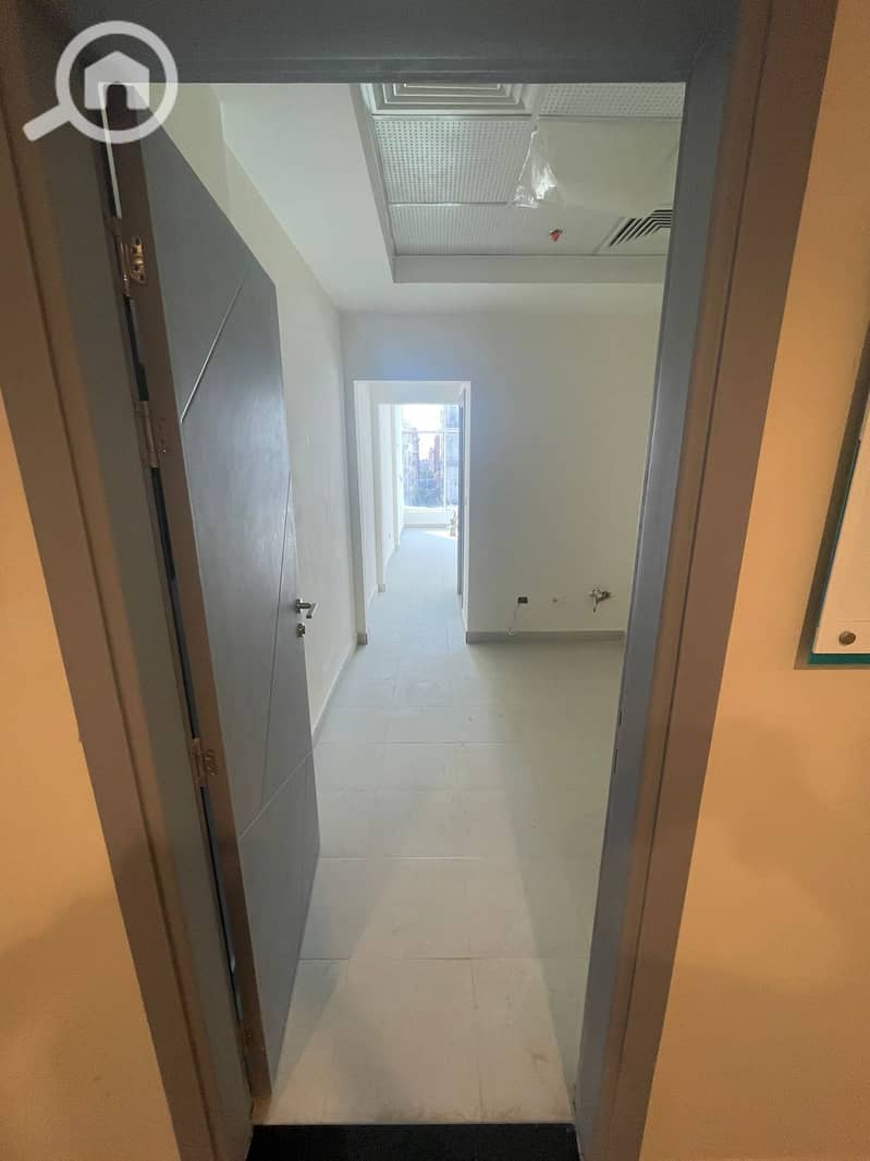 16 WhatsApp Image 2025-12-02 at 3.35. 08 PM (1). jpeg