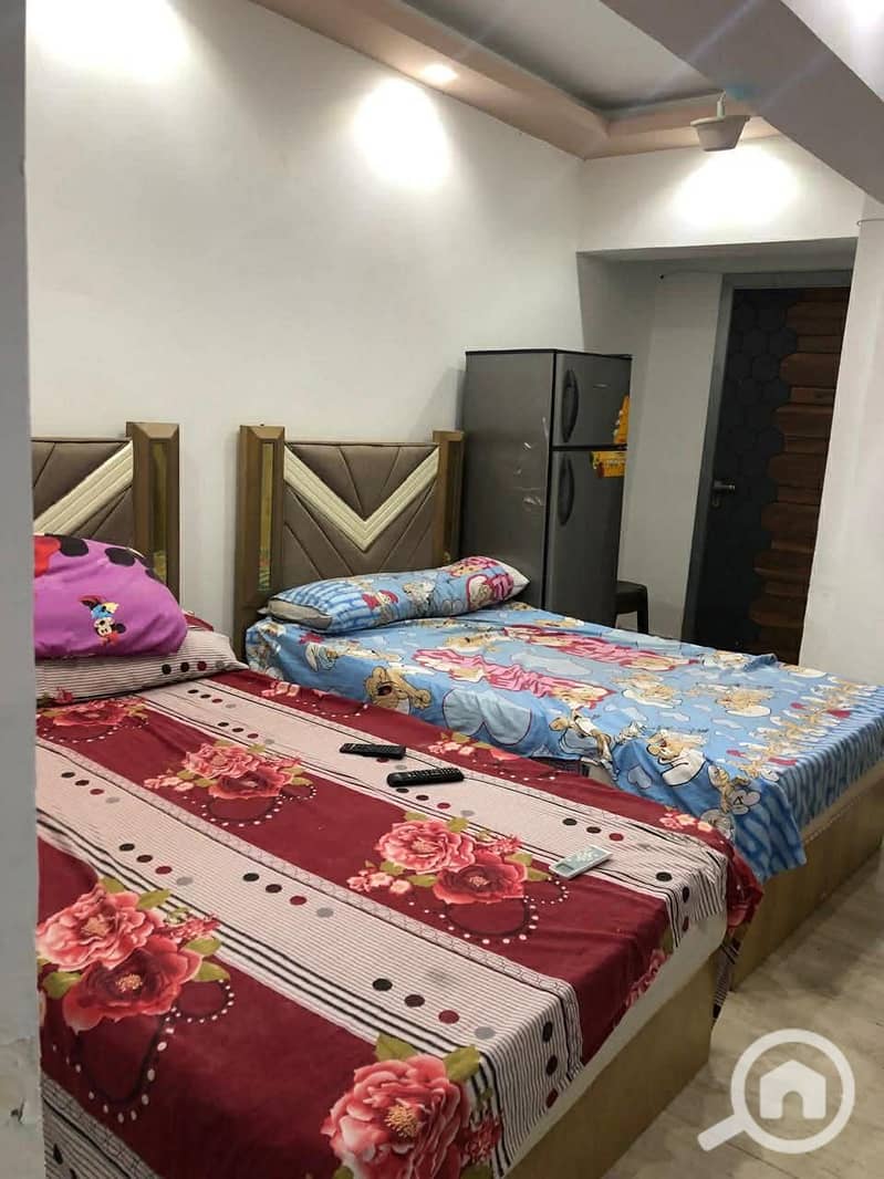 4 698a63f4-3e2d-4205-8878-d5245db66c03. jpg