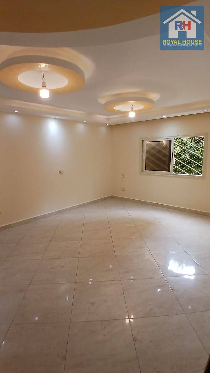 14 d2fe824d-453d-403a-a6cd-30e3fbe1c0bb. jpg