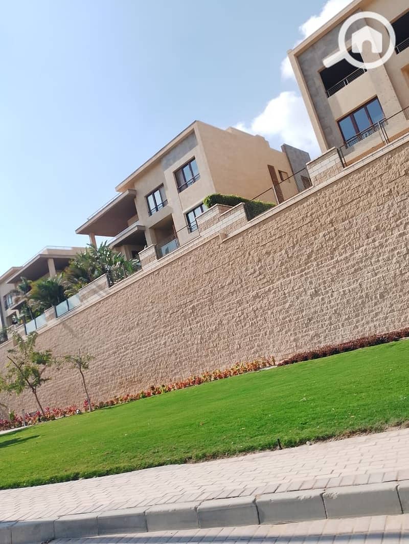 7 e26b218a-6004-4aba-a9d1-baefdd0687c3. jpg