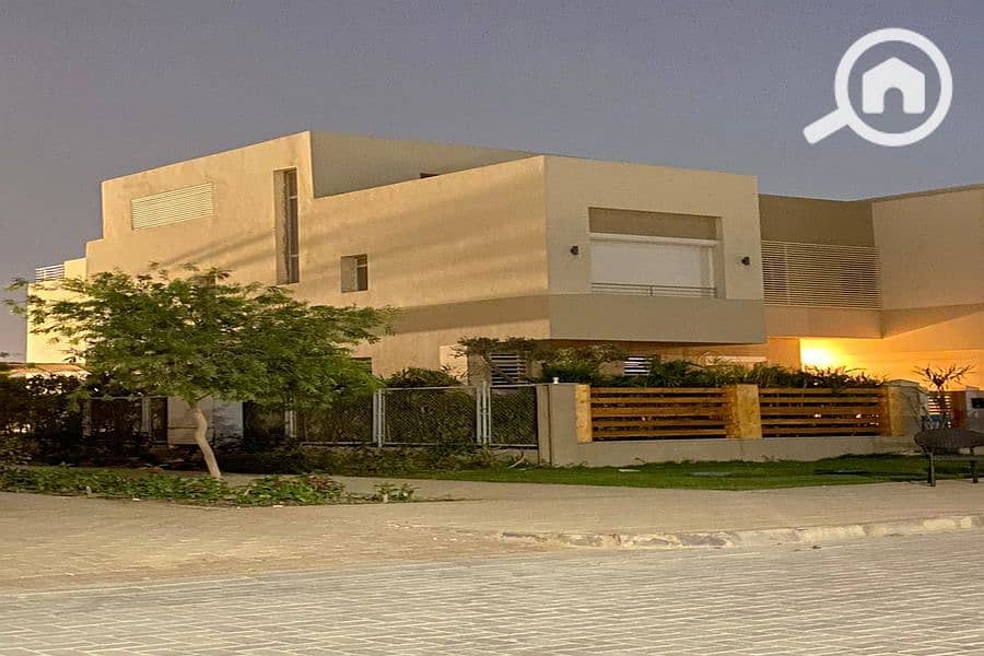 7 IMG-20240813-WA0011_900x600. jpg