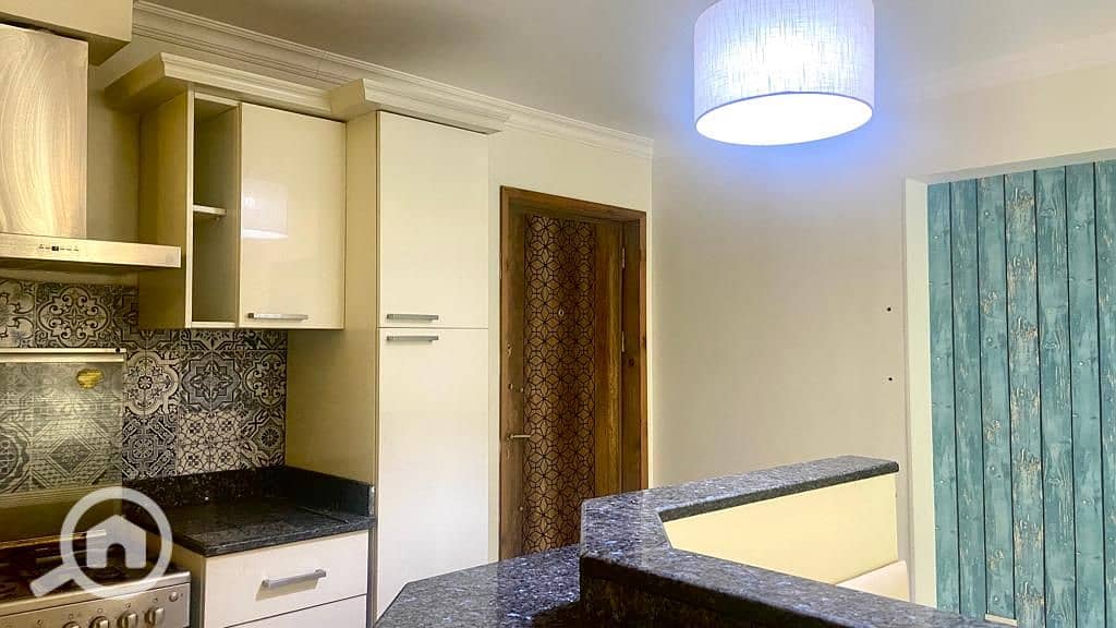 5 3d905701-2ee7-44de-91f0-407175ebf897. jpg