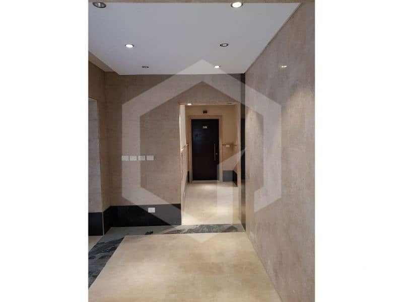 15 Courtyard Sodic 15. jpg