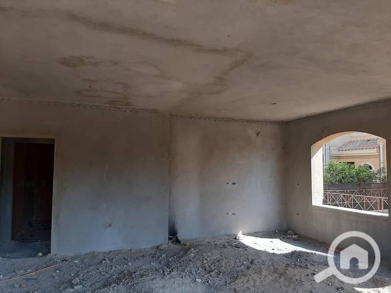 8 471d94a8-29b7-400b-ad9b-cdc8d3d6d999. jpg