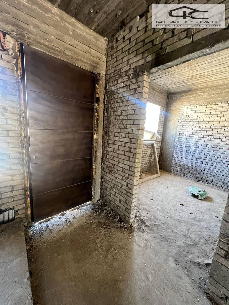 6 WhatsApp Image 2025-11-16 at 3.58. 45 PM (1). jpeg