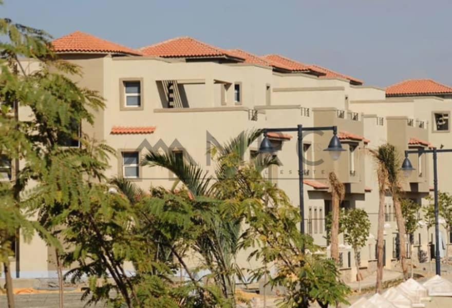 12 0c762ffa-3ae0-491b-951e-2fa701624c18. jpg