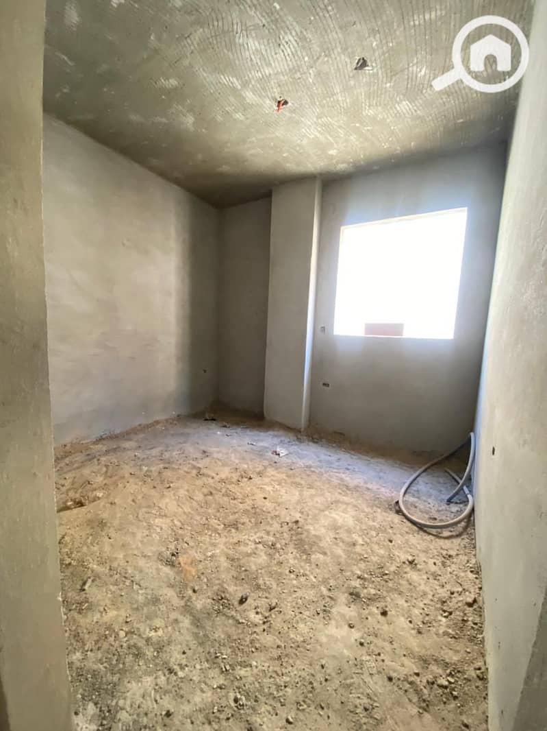 4 WhatsApp Image 2025-10-05 at 2.58. 57 PM (1). jpeg